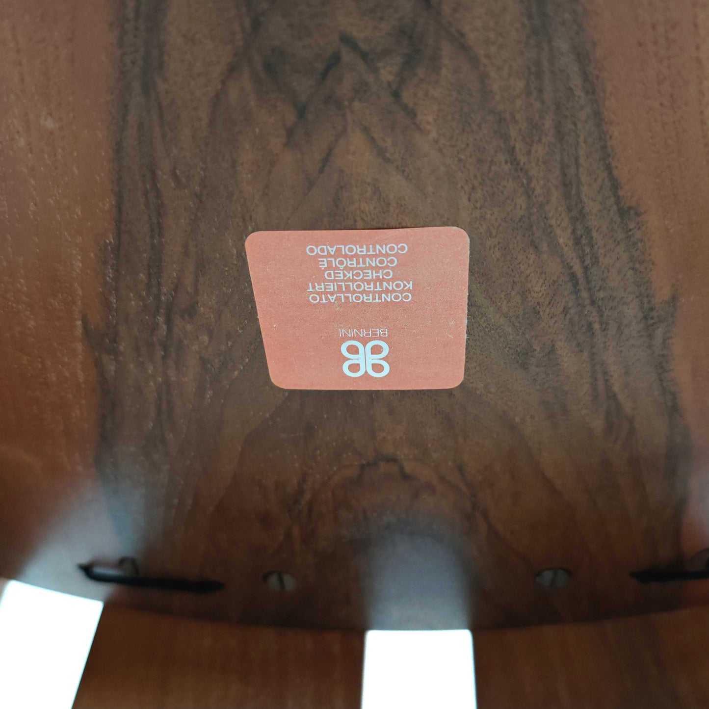 Sedia in noce e pelle nera modello 765 Carlo scarpa per Bernini anni 70