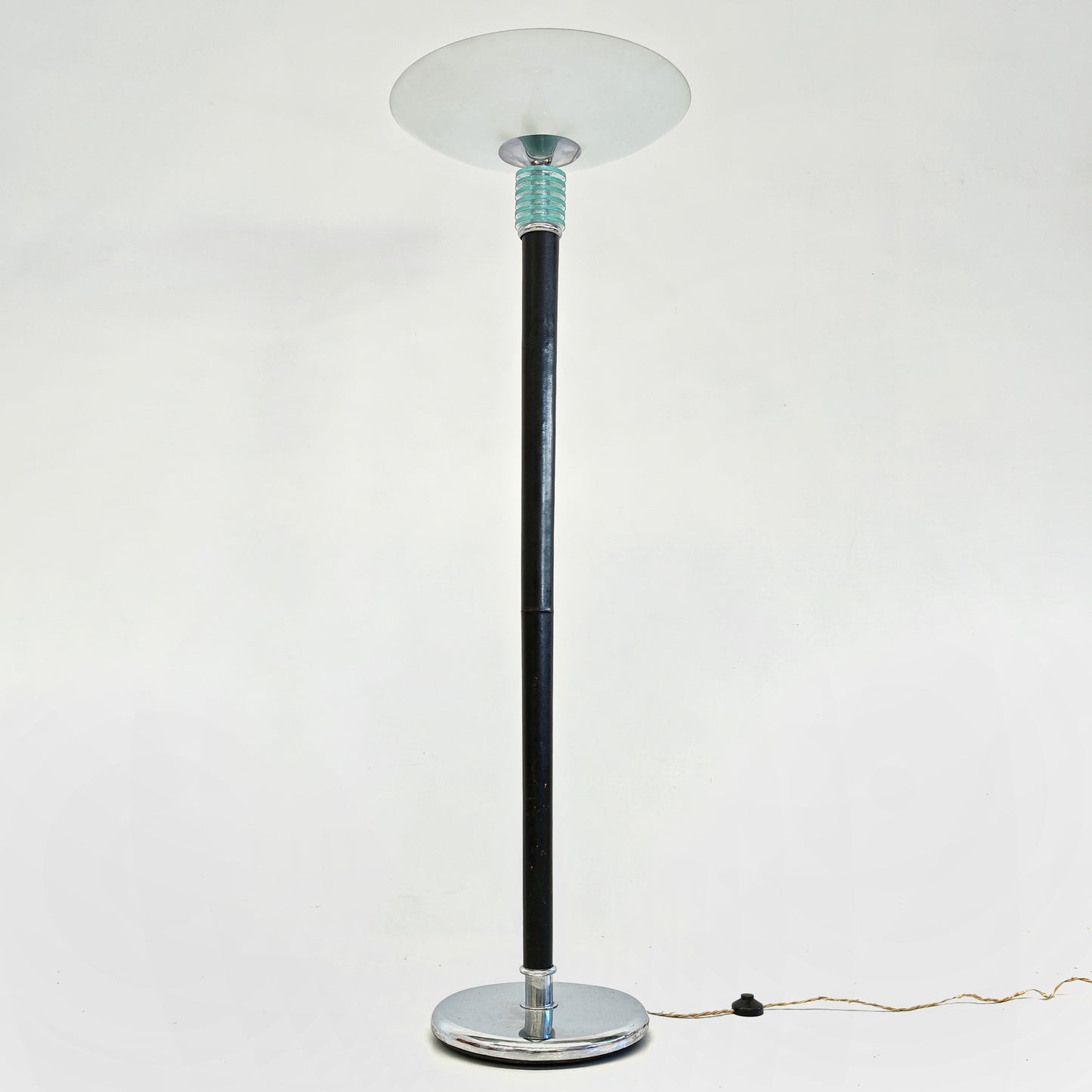 Lampada Art Déco francese anni ’20 piantana vintage torchière vetro satinato