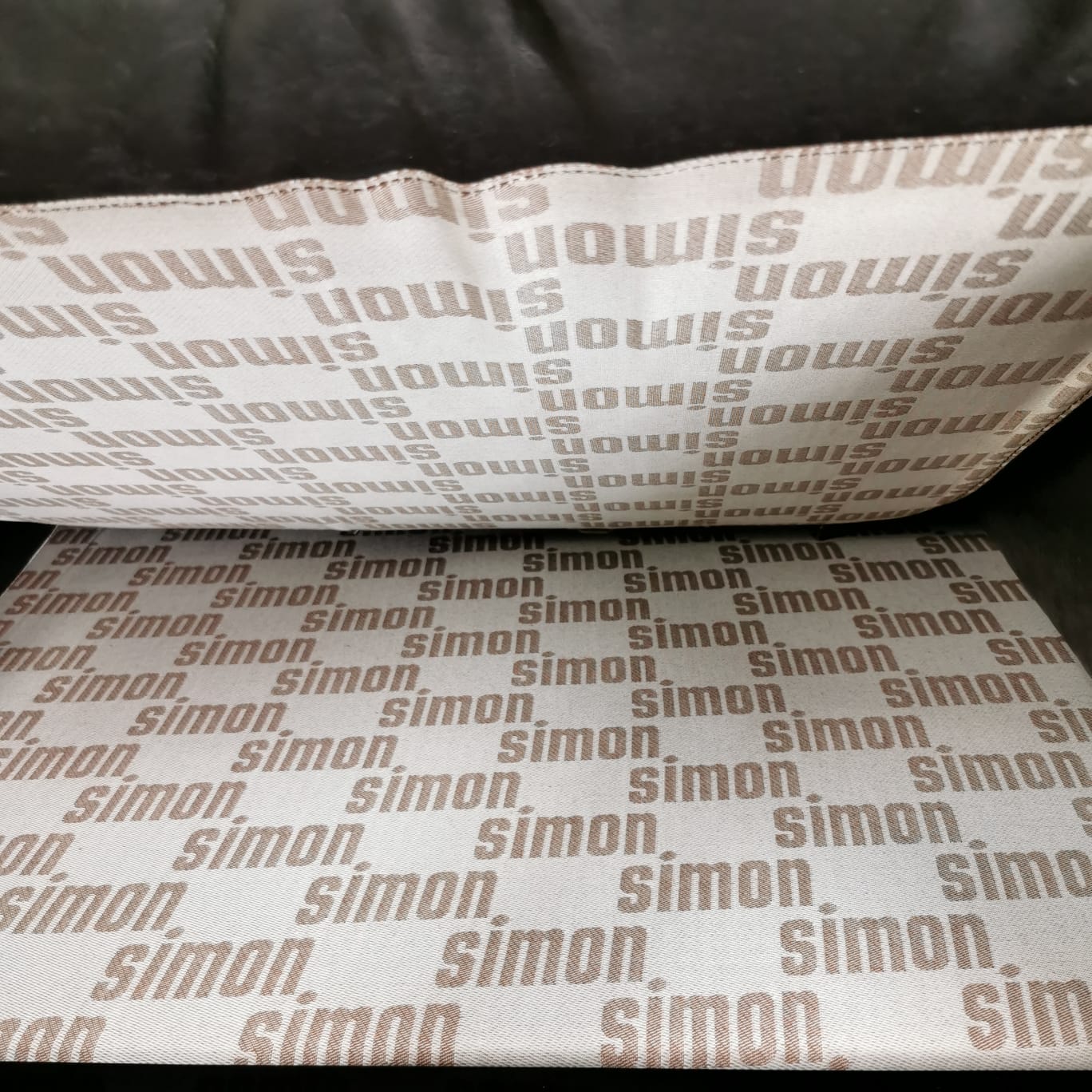 Divano laccato seduta in pelle nera di Studio Simon By Gavina anni 70