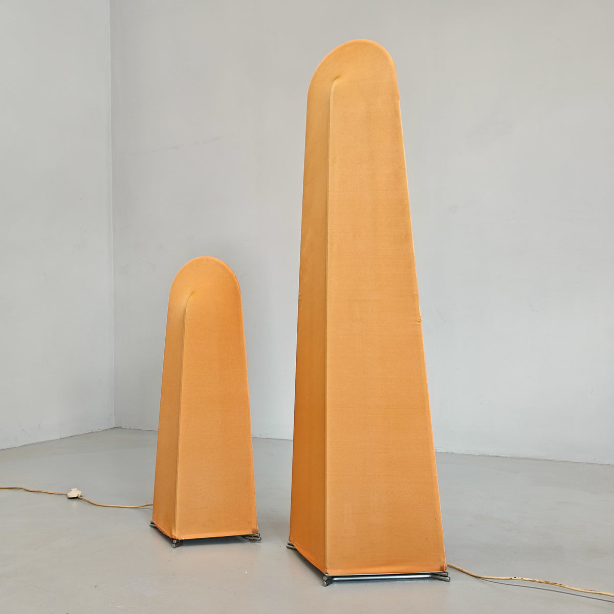Lampada da terra in tessuto Kazuki, K.Takahama per Sirrah anni 70 (Grande)