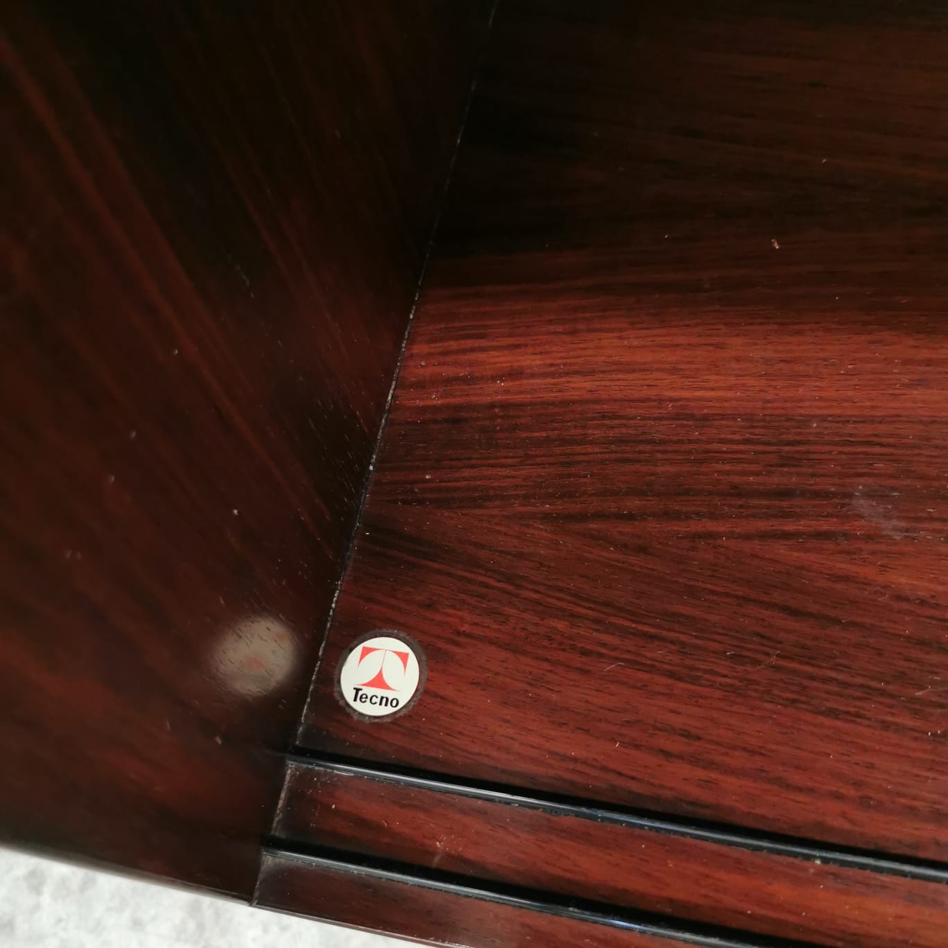 Sideboard Credenza O.Borsani per Tecno 1960's