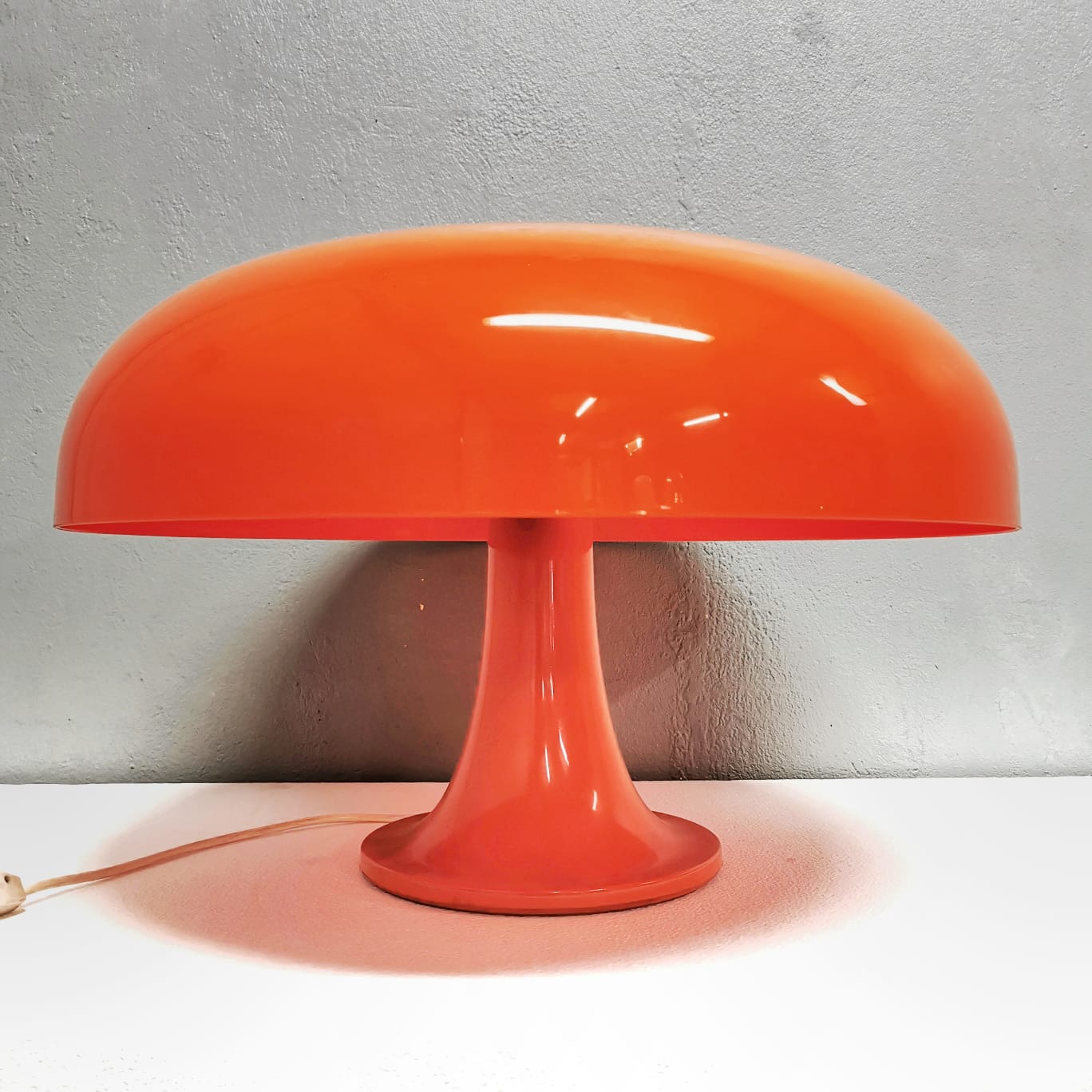 Artemide Nesso 1970's lamp