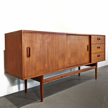 Enfilade scandinave vintage en teck des années 1960
