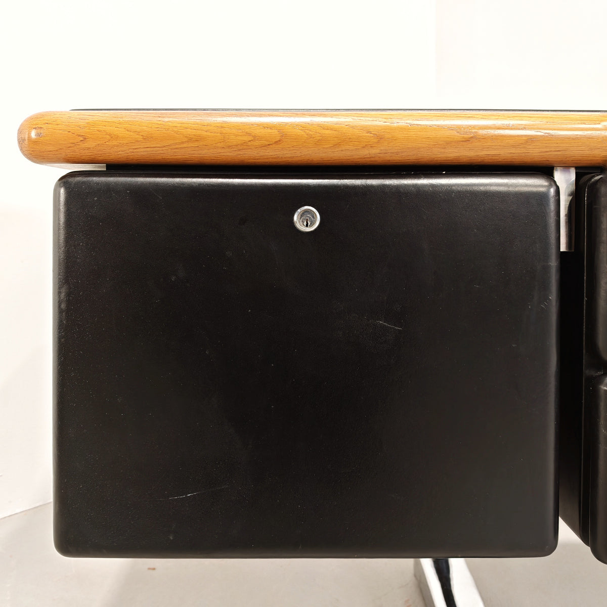 Buffet en cuir Warren Platner pour Knoll, années 1970
