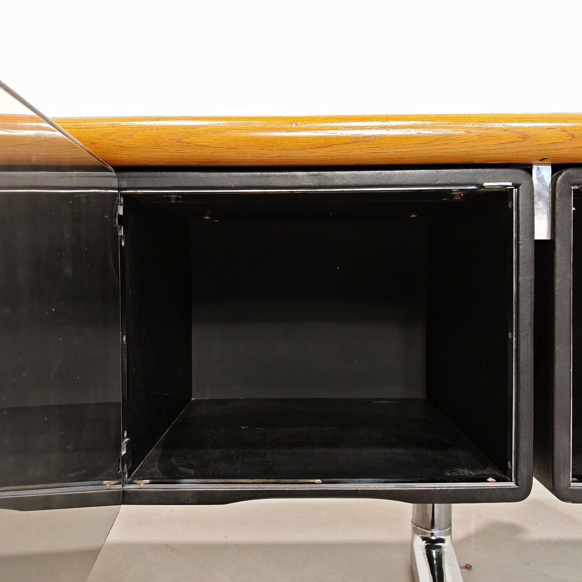 Buffet en cuir Warren Platner pour Knoll, années 1970