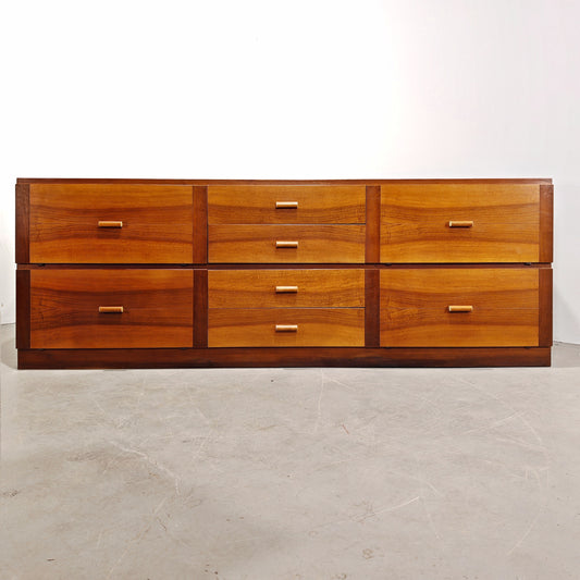 Sideboard Credenza Madia italiana anni 70 disegnata da Antonio Virgilio per Bernini