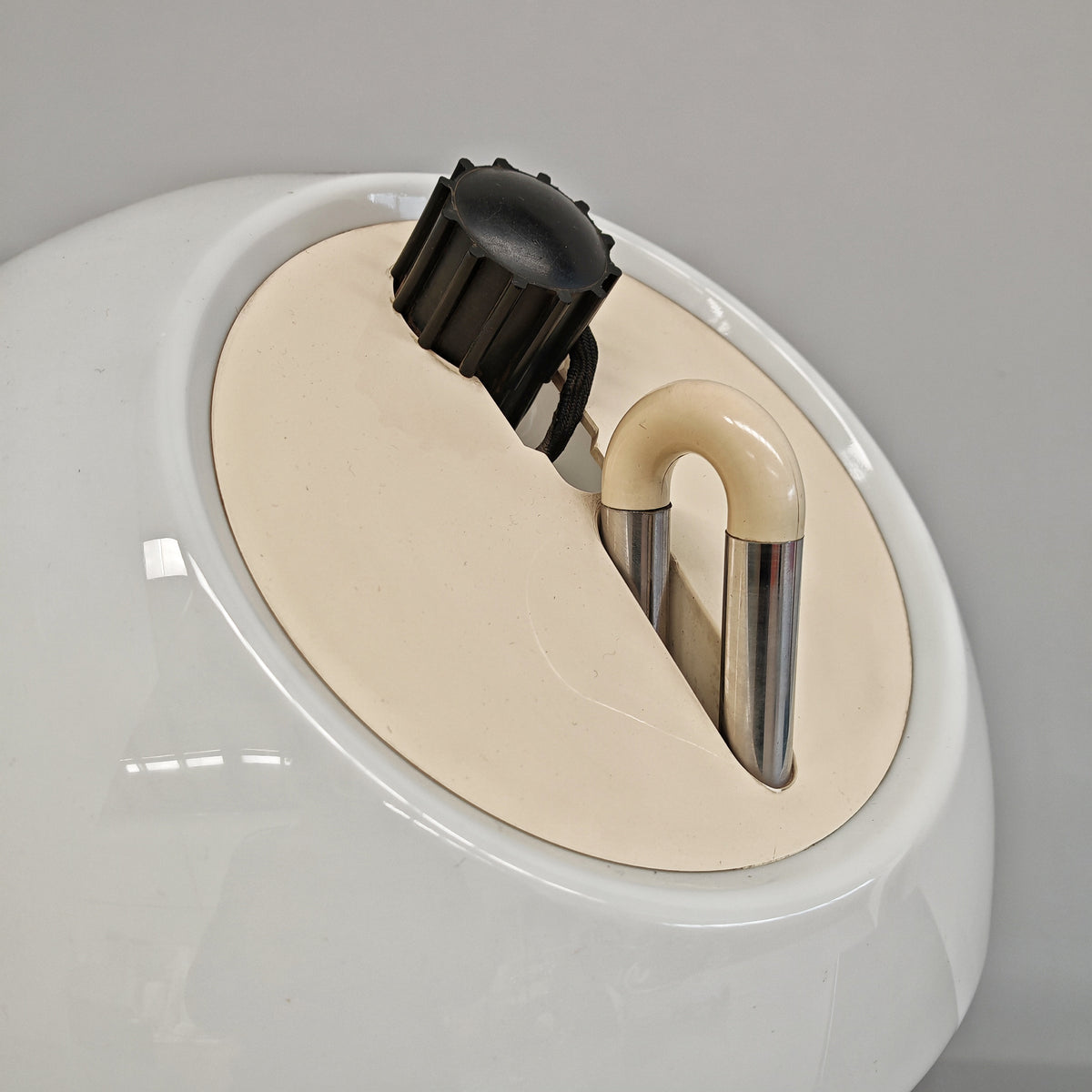 Lampe de table Space Age mod. 4026 Carlo Santi pour Kartell, années 1970