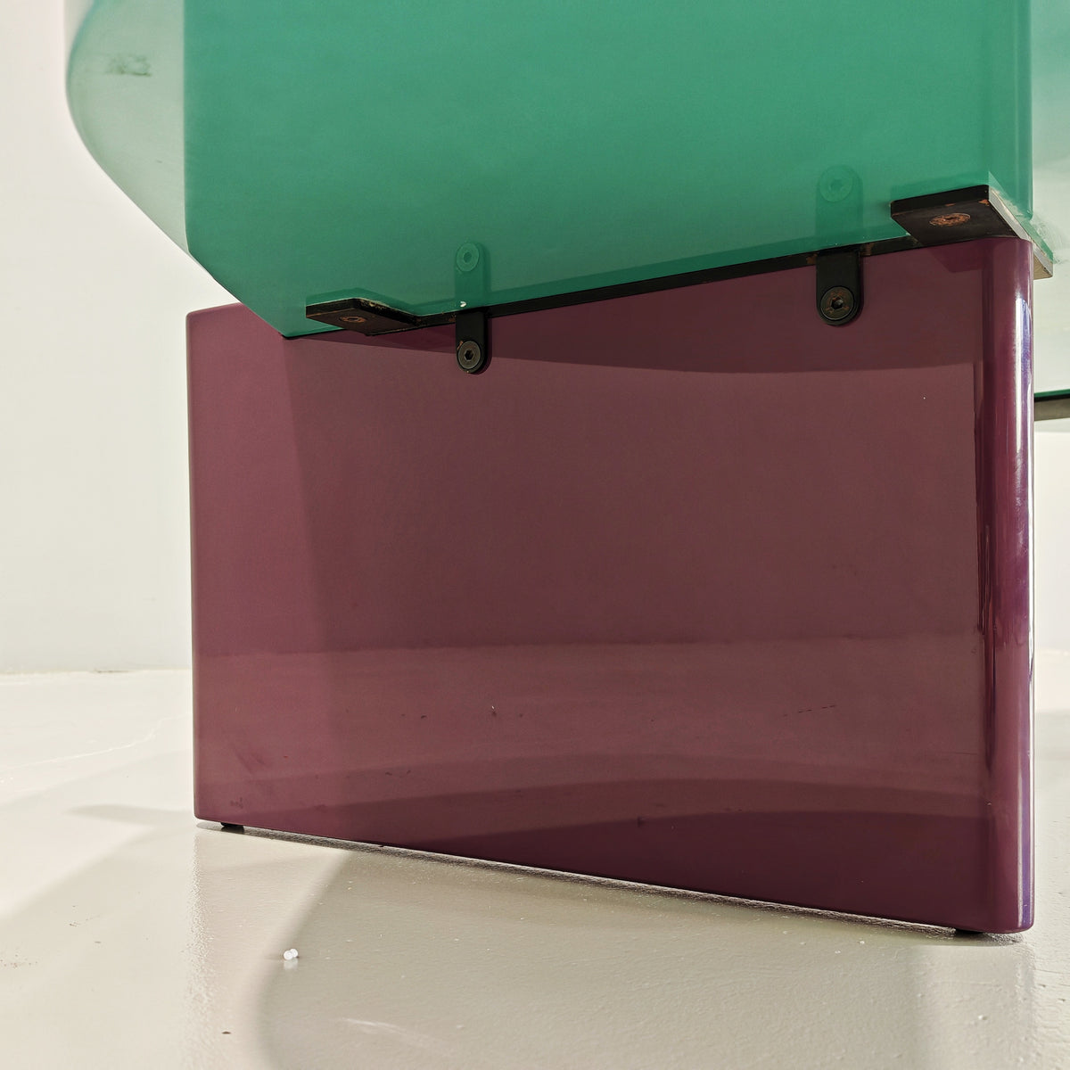 Table basse laquée Saporiti, années 1980