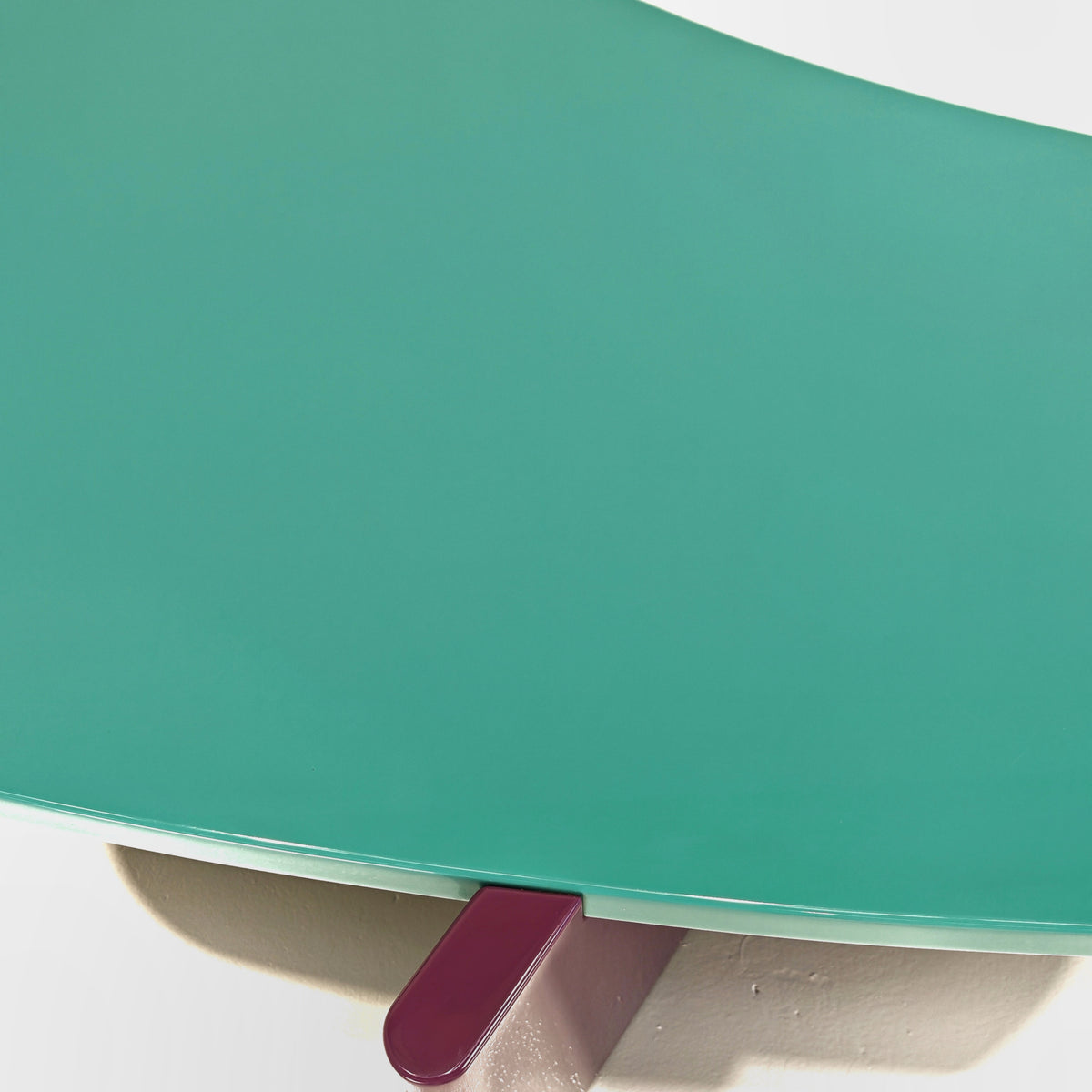 Table basse laquée Saporiti, années 1980