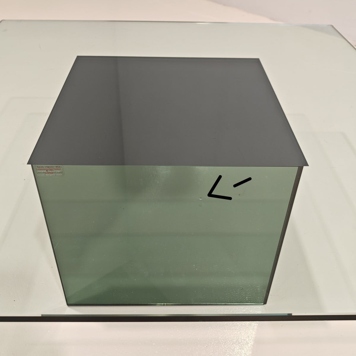 Table basse carrée mod. Blok de Nanda Vigo pour Acerbis, années 1970