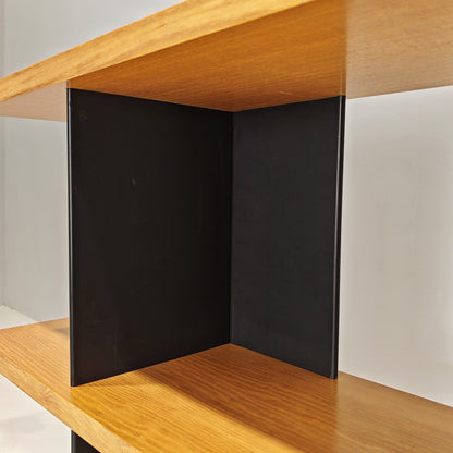 Bibliothèque mobile en chêne, Charlotte Perriand, années 70