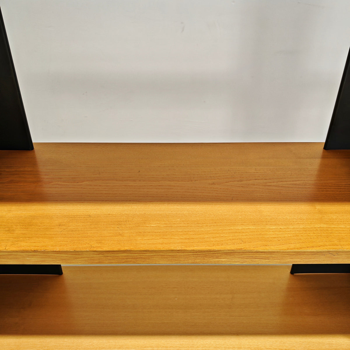 Bibliothèque mobile en chêne, Charlotte Perriand, années 70