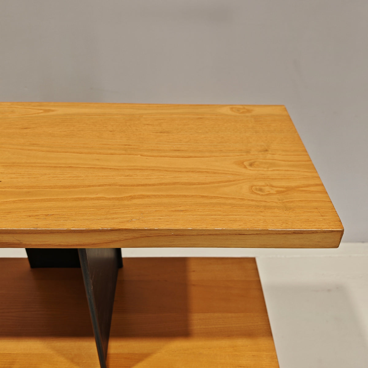 Bibliothèque mobile en chêne, Charlotte Perriand, années 70