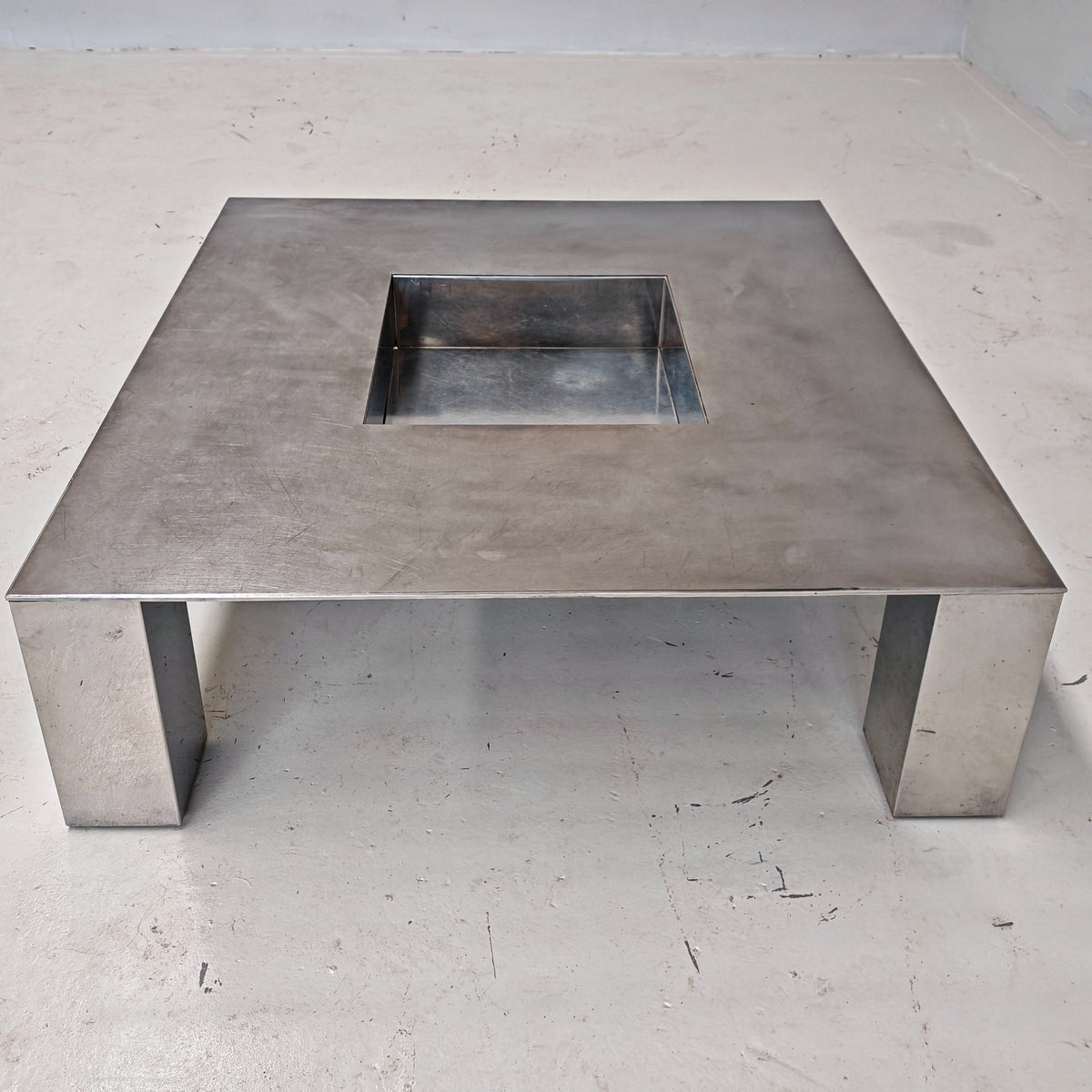 Table basse en acier modèle Tebe, Giovanni Offredi pour Saporiti, années 70