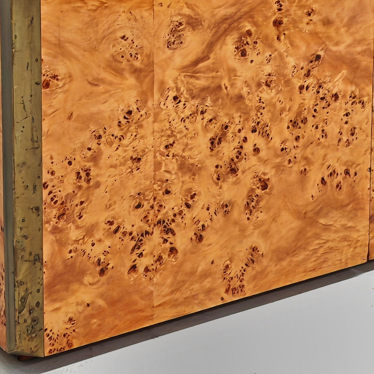Buffet en ronce de bois Willy Rizzo pour Mario Sabot