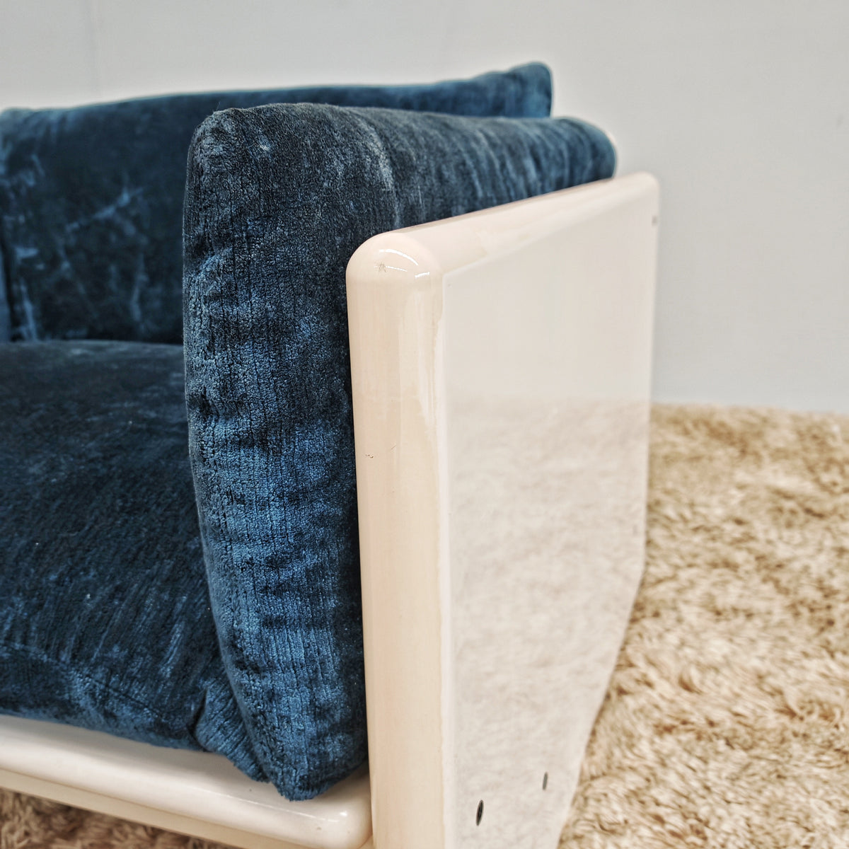 Fauteuil Studio Simon par Gavina en velours bleu années 70