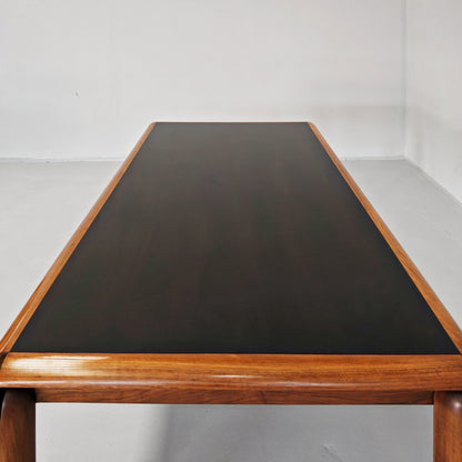 Tavolo rettangolare 6 posti in legno, design anni 70 mod. 781, Vico Magistretti per Cassina