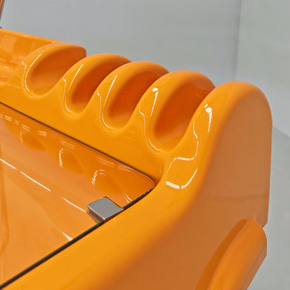 Bureau vintage space age des années 70 modèle « ORIX » des designers V. Parigi et N. Prina pour Molteni