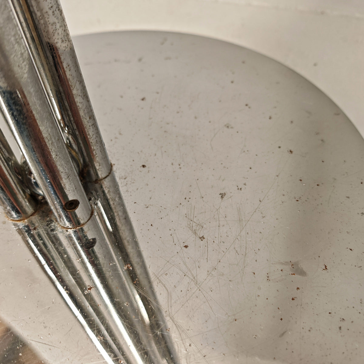 Lampada da terra "Quadrifoglio" Gae Aulenti per Guzzini anni 70