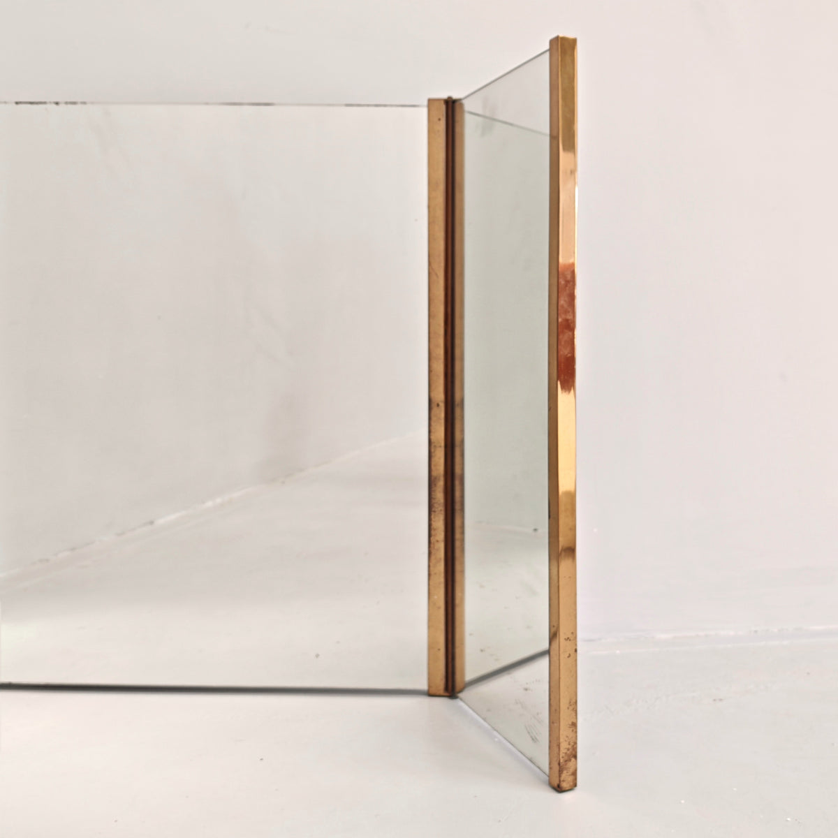 Specchio pieghevole in ottone vintage anni 70