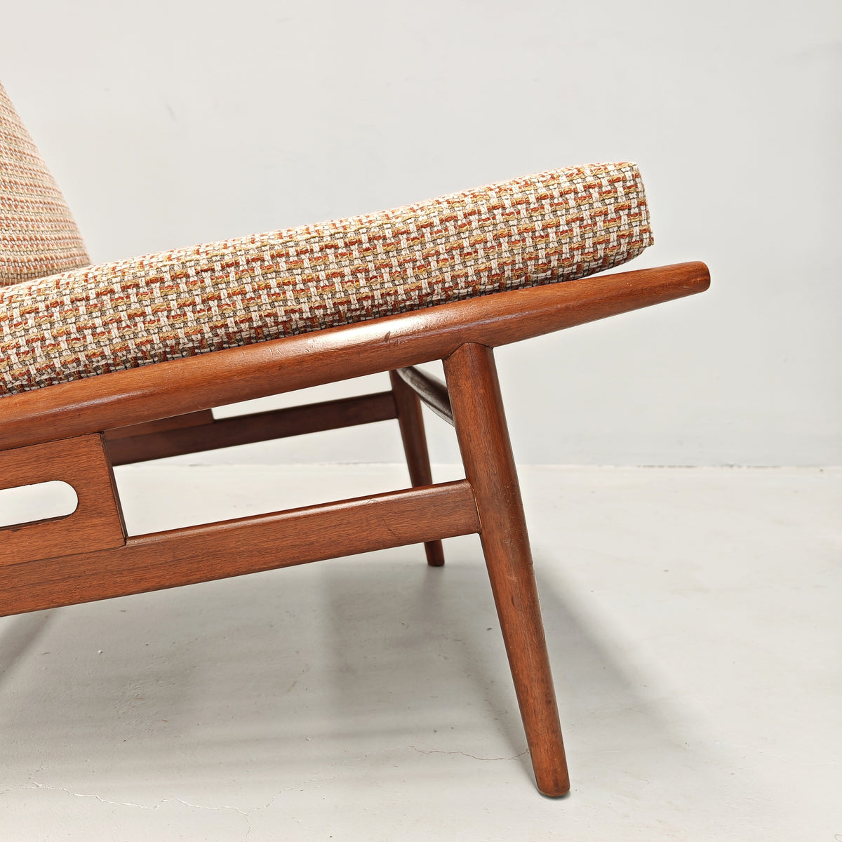 Poltrona in teak ISA Bergamo anni 60