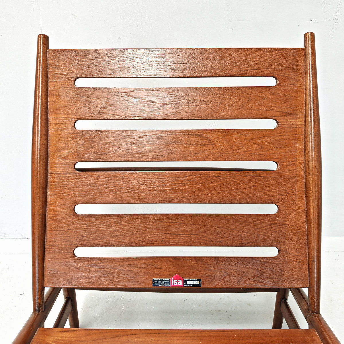 Poltrona in teak ISA Bergamo anni 60