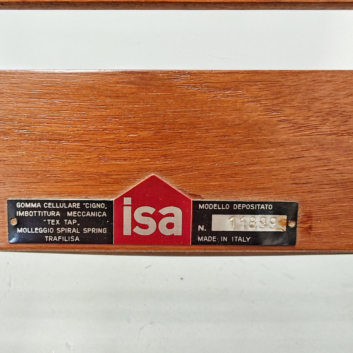 Poltrona in teak ISA Bergamo anni 60