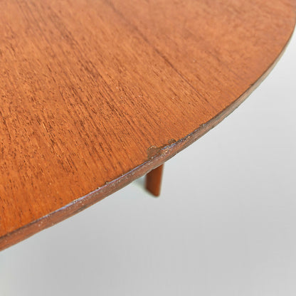 Table basse ronde en teck par E. Palutari pour Dassi, années 60