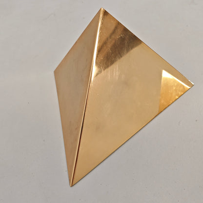 Appliques murales pyramide laiton vintage années 70