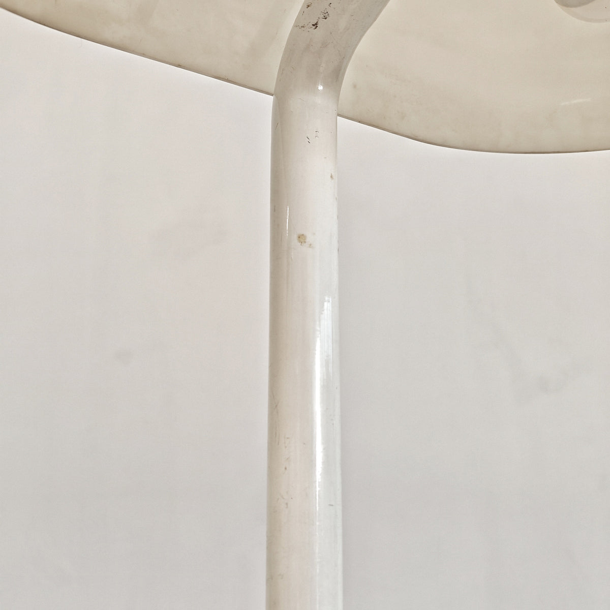 Lampada piantana bianca anni 70 space age
