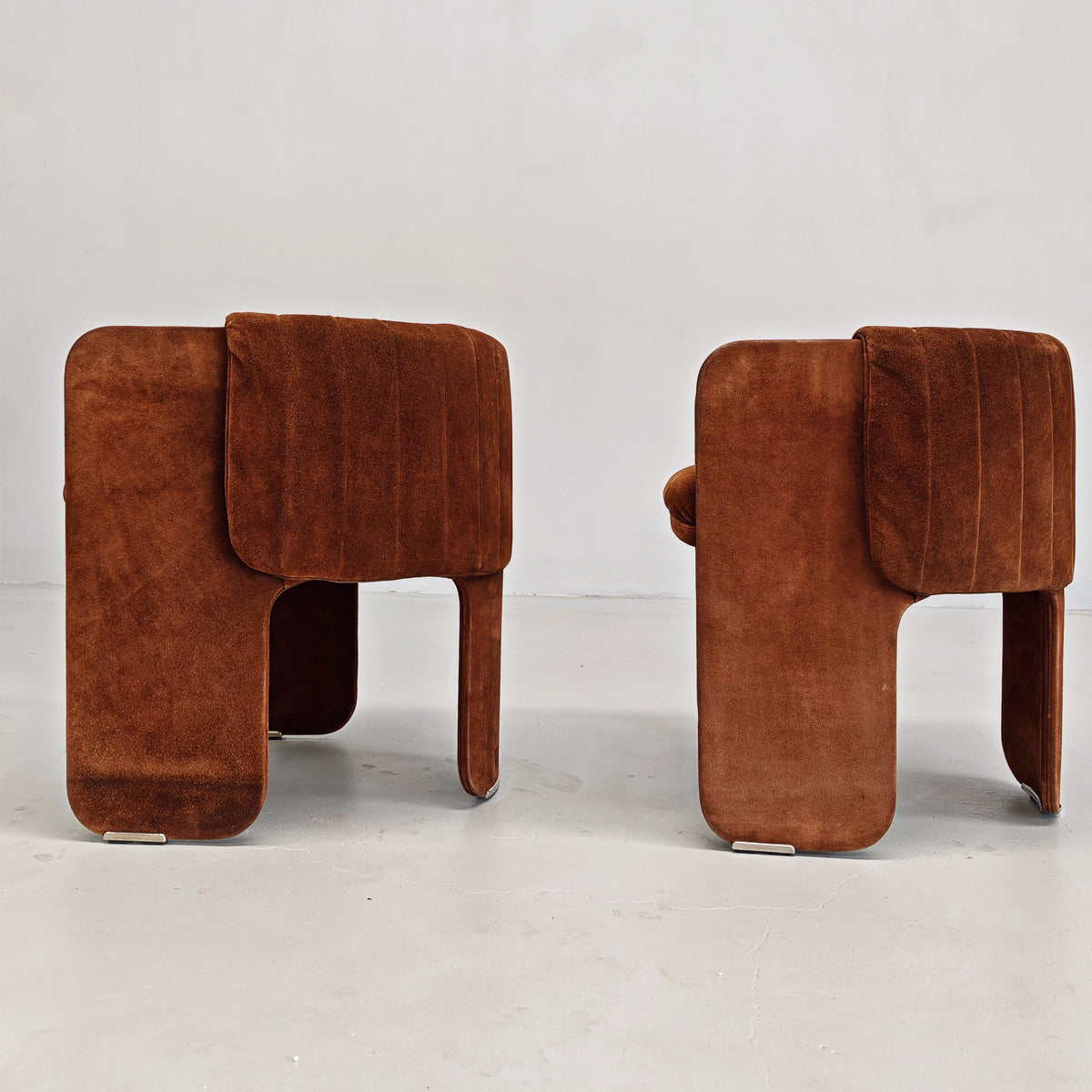Fauteuils Dinette en daim de Luigi Massoni pour Poltrona Frau, années 70