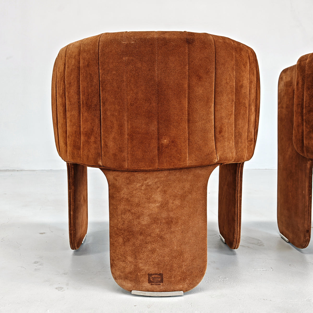 Fauteuils Dinette en daim de Luigi Massoni pour Poltrona Frau, années 70