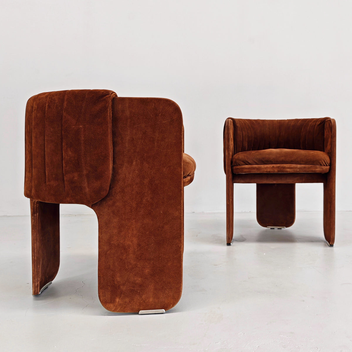Fauteuils Dinette en daim de Luigi Massoni pour Poltrona Frau, années 70