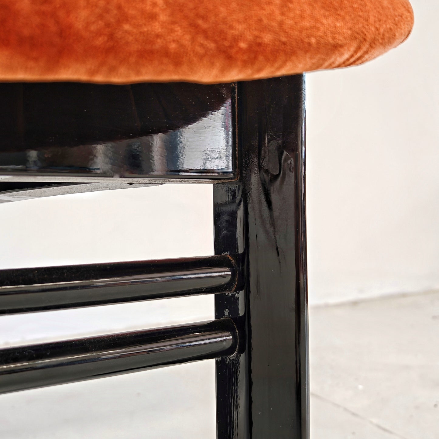 Set di 8 sedie in velluto mod. "MED" G. Stoppino e L. Acerbis per Acerbis 1980's