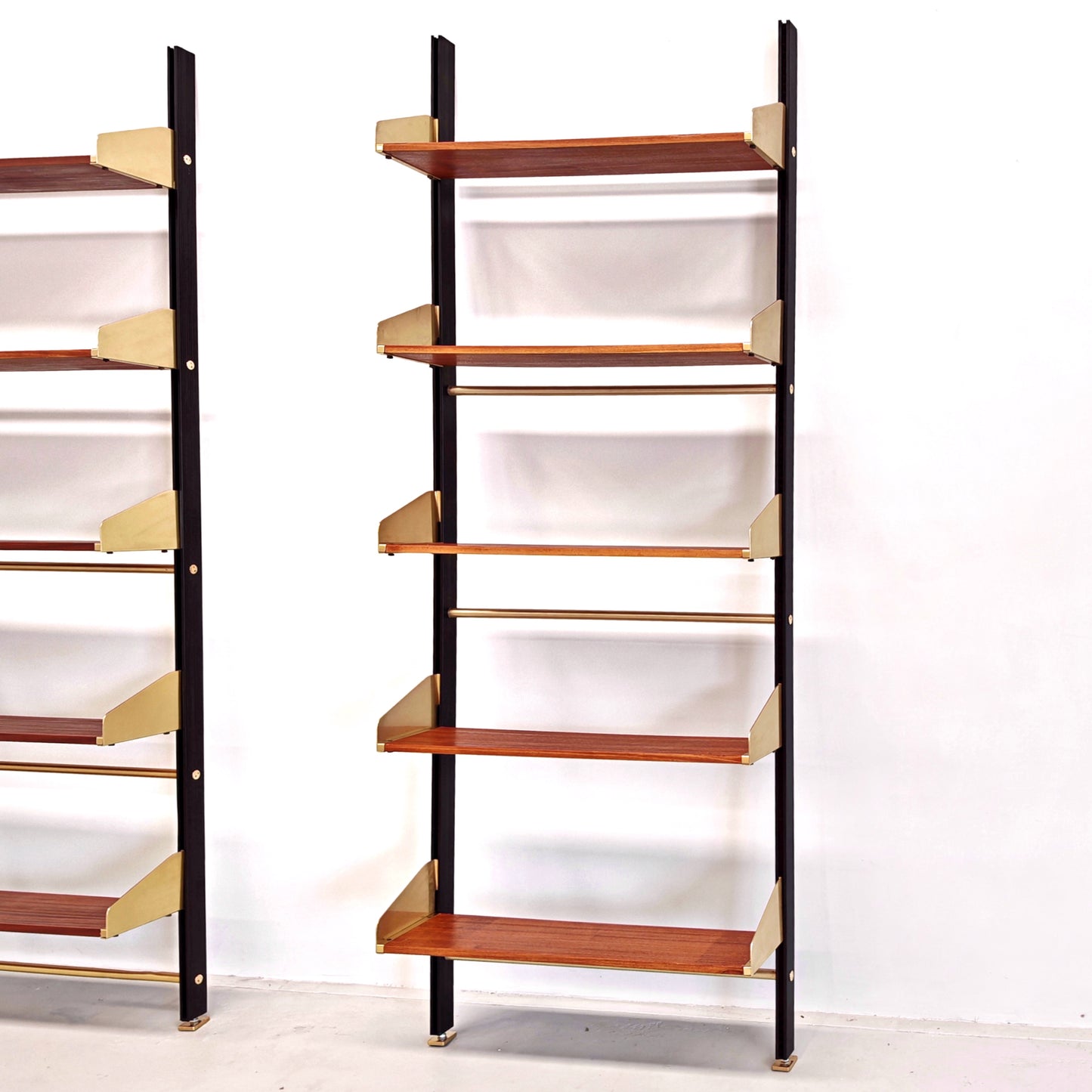 Libreria design vintage legno e ottone anni 60 produzione FEAL  - disponibili 2