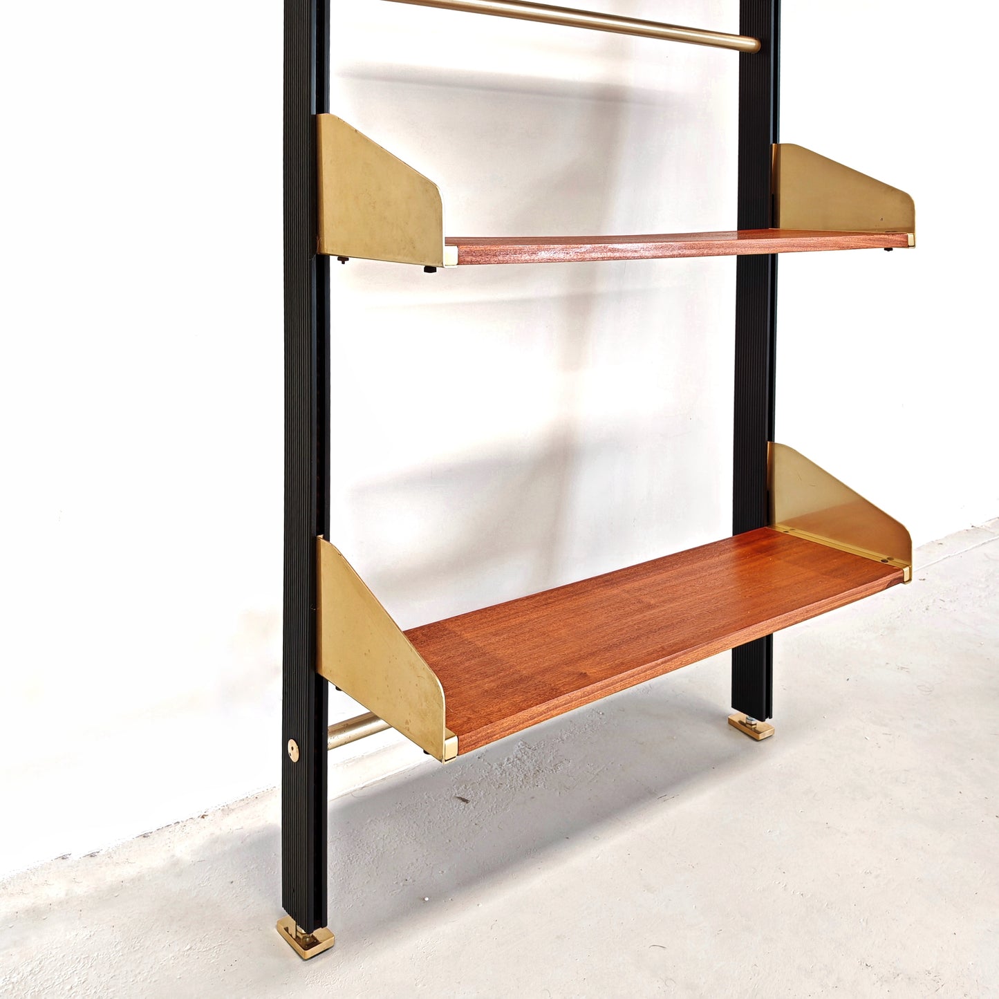 Libreria design vintage legno e ottone anni 60 produzione FEAL  - disponibili 2