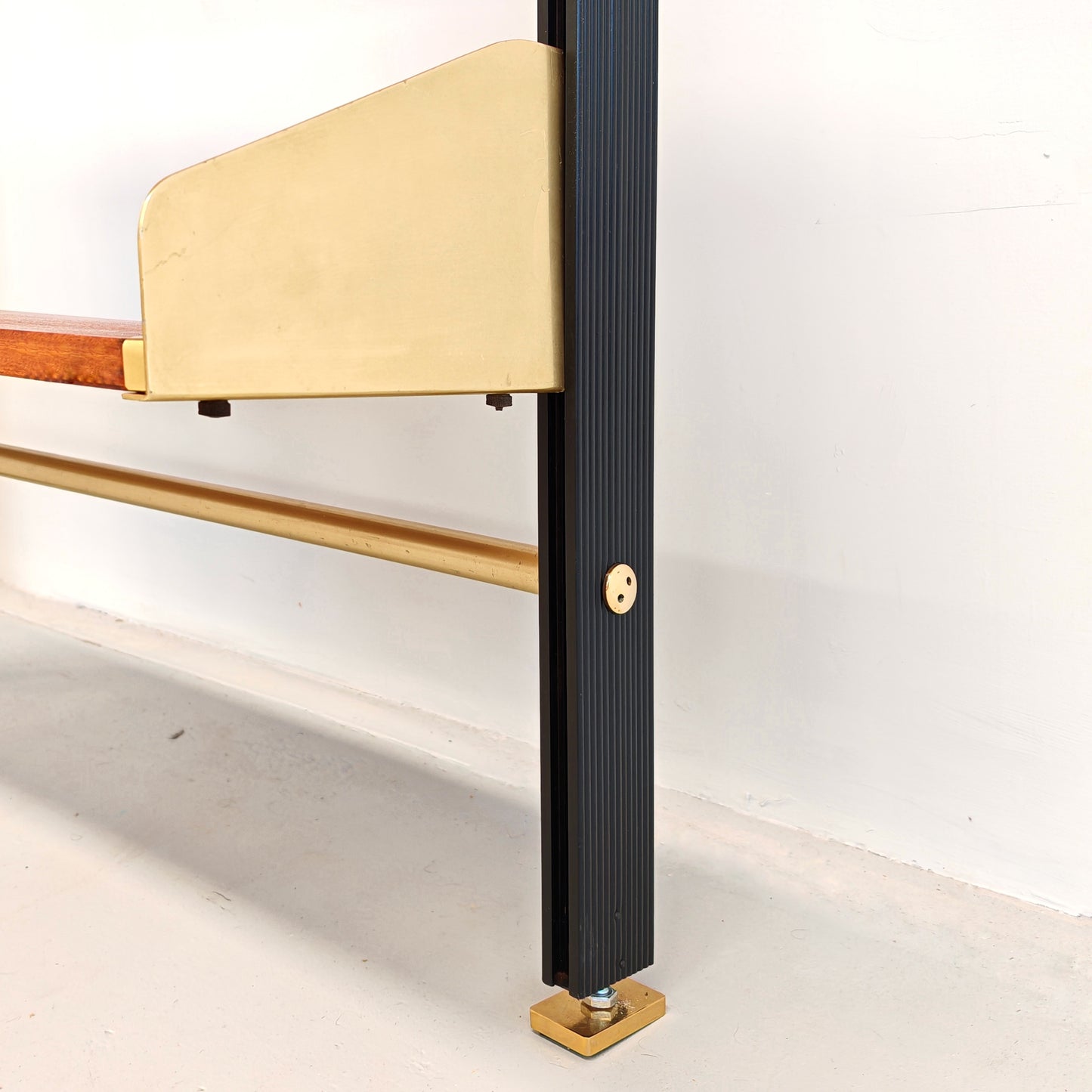 Libreria design vintage legno e ottone anni 60 produzione FEAL  - disponibili 2