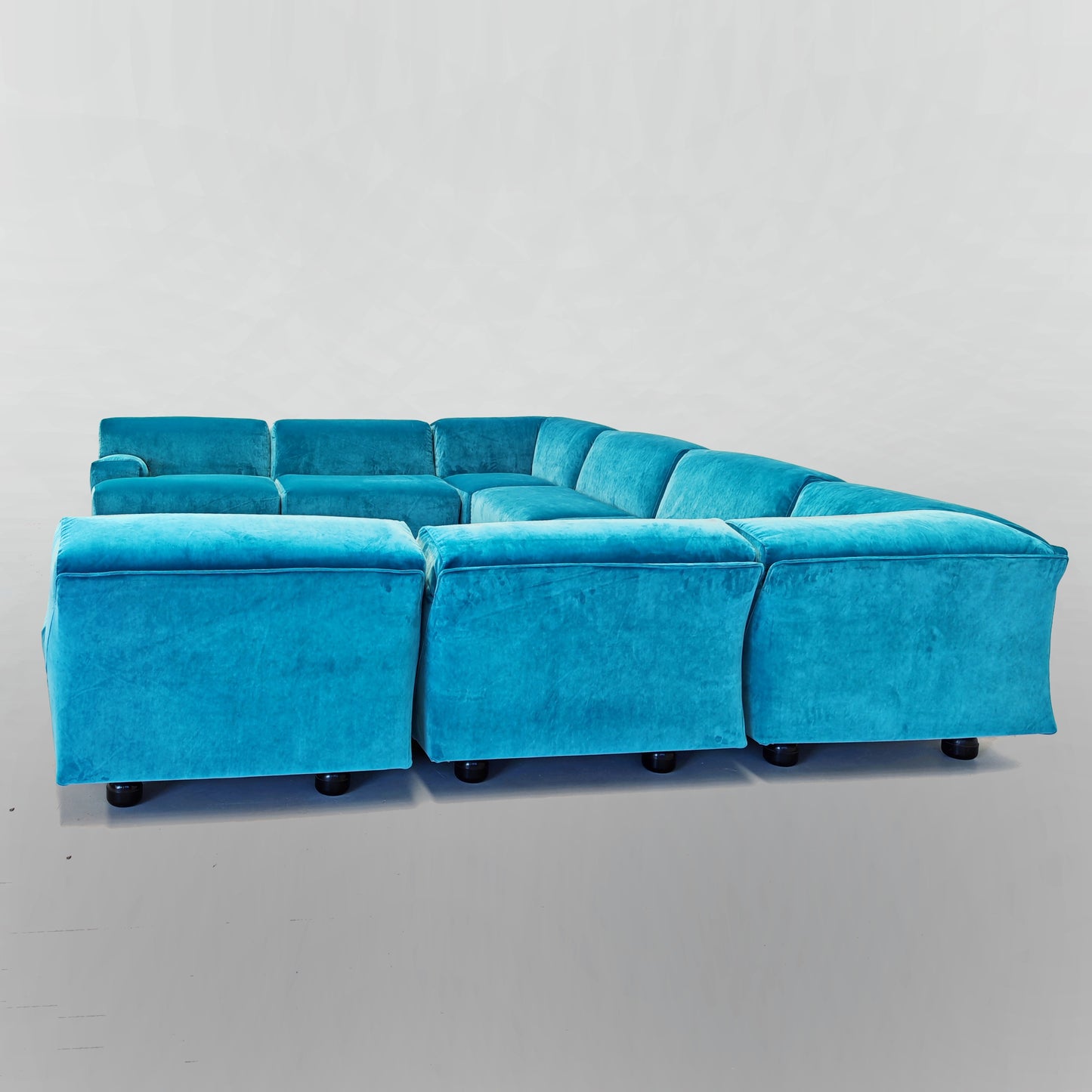 Divano modulare (8) velluto azzurro mod. Fiandra Vico Magistretti per Cassina anni 70/80