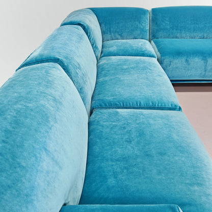 Divano modulare (8) velluto azzurro mod. Fiandra Vico Magistretti per Cassina anni 70/80
