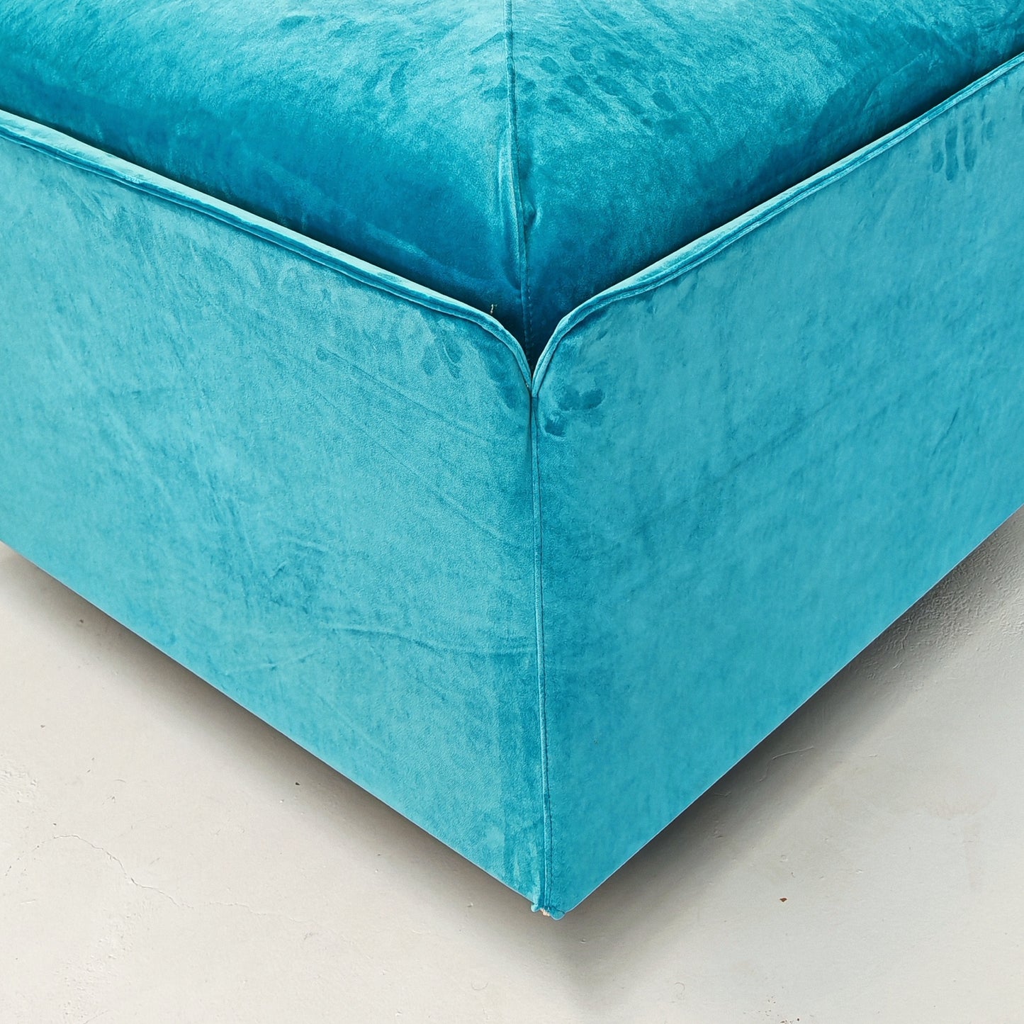 Divano modulare (4) velluto azzurro mod. Fiandra Vico Magistretti per Cassina anni 70/80