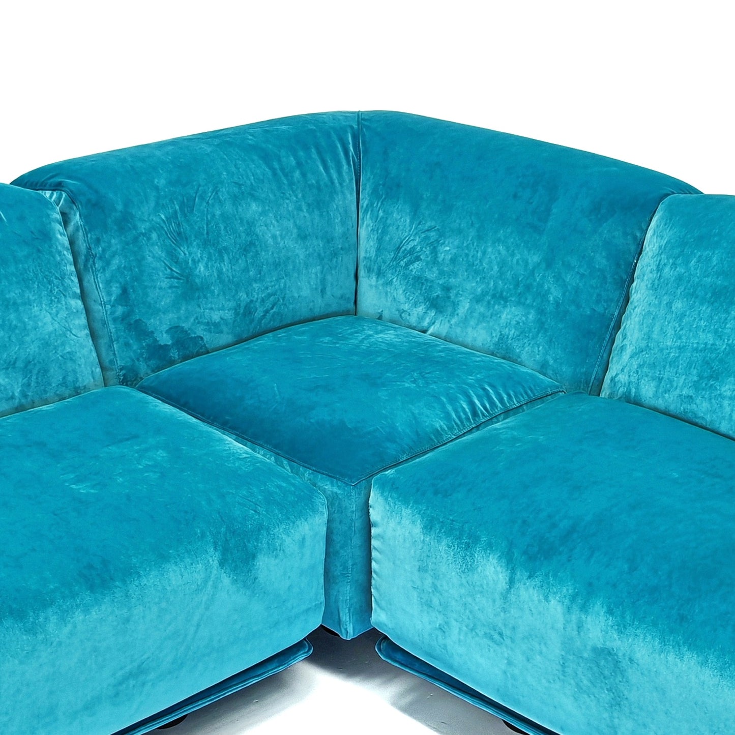 Divano componibile (5) in velluto Azzurro modello Fiandra V. Magistretti per Cassina anni 70/80