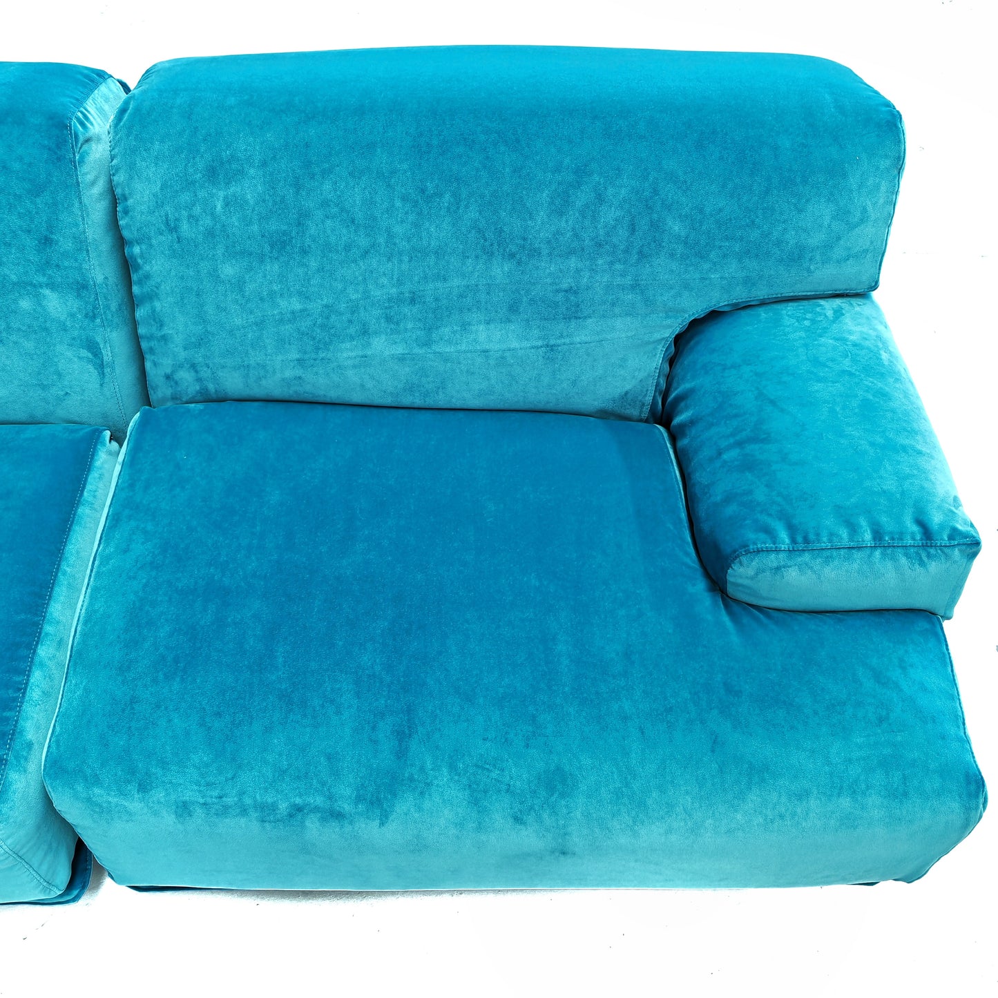 Divano componibile (5) in velluto Azzurro modello Fiandra V. Magistretti per Cassina anni 70/80