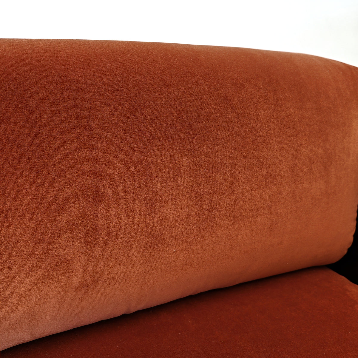 Paire de fauteuils Saratoga laqués noirs en velours couleur brique rouille, années 70, dessinés par Vignelli pour Poltronova