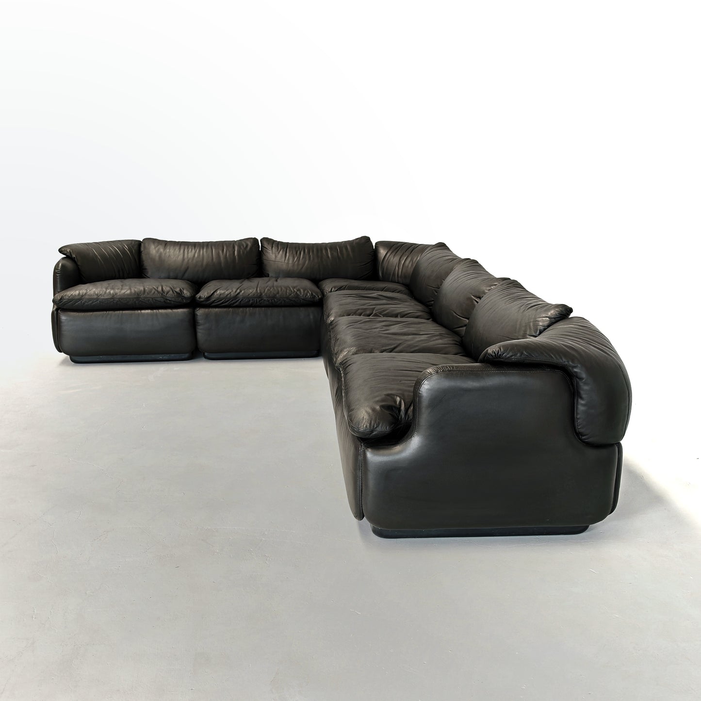 Divano Modulare Confidential Alberto Rosselli per Saporiti anni 70