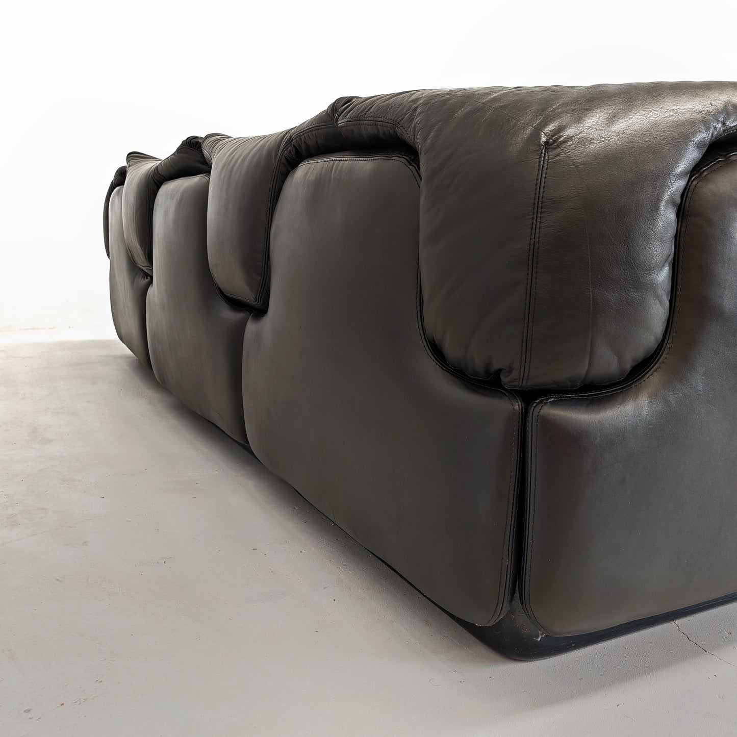 Divano Modulare Confidential Alberto Rosselli per Saporiti anni 70