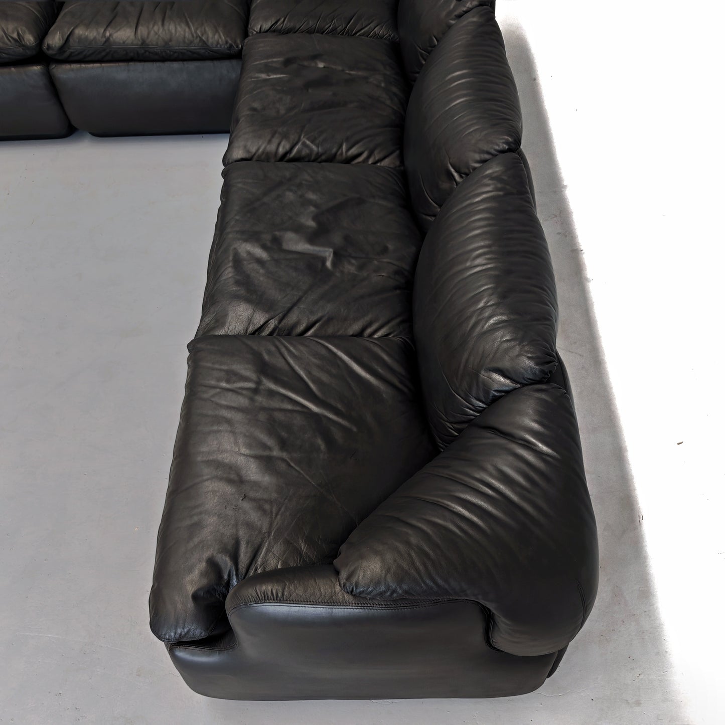 Divano Modulare Confidential Alberto Rosselli per Saporiti anni 70