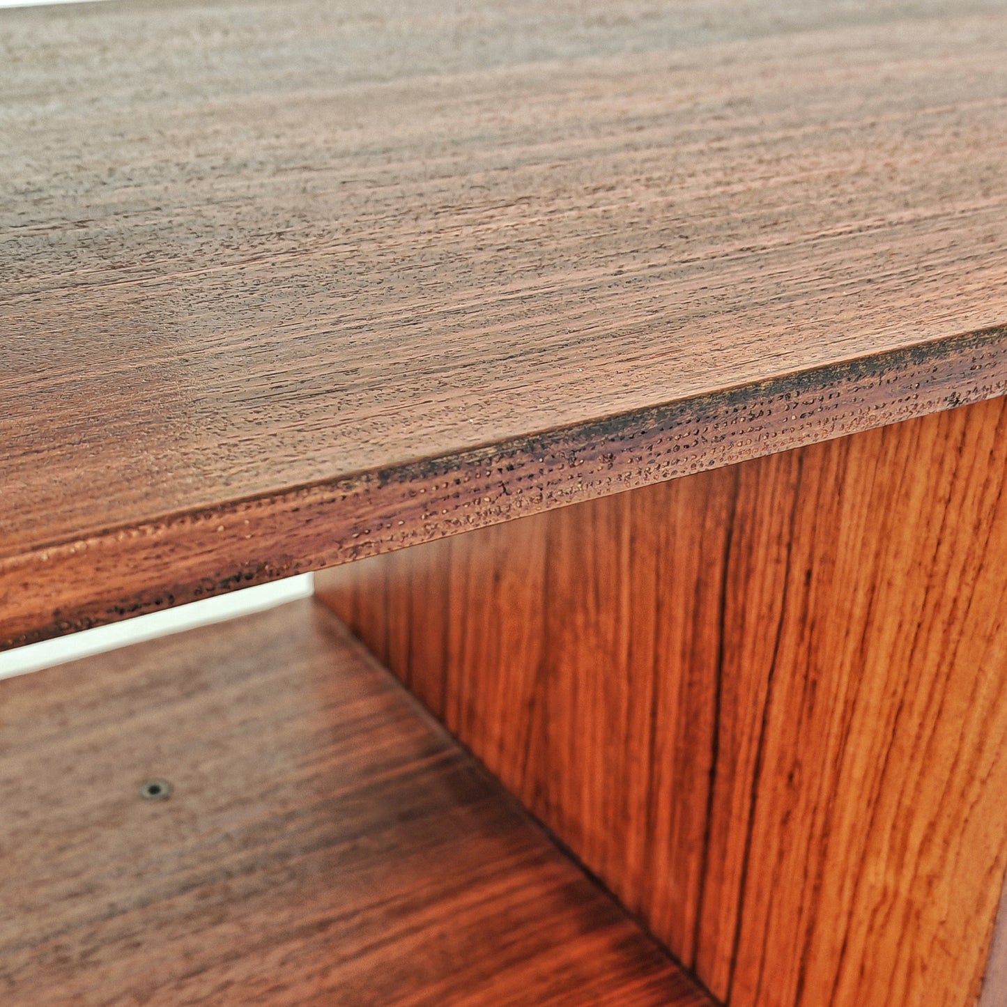 Scrivania direzionale Boomerang O. Borsani per Tecno anni 60