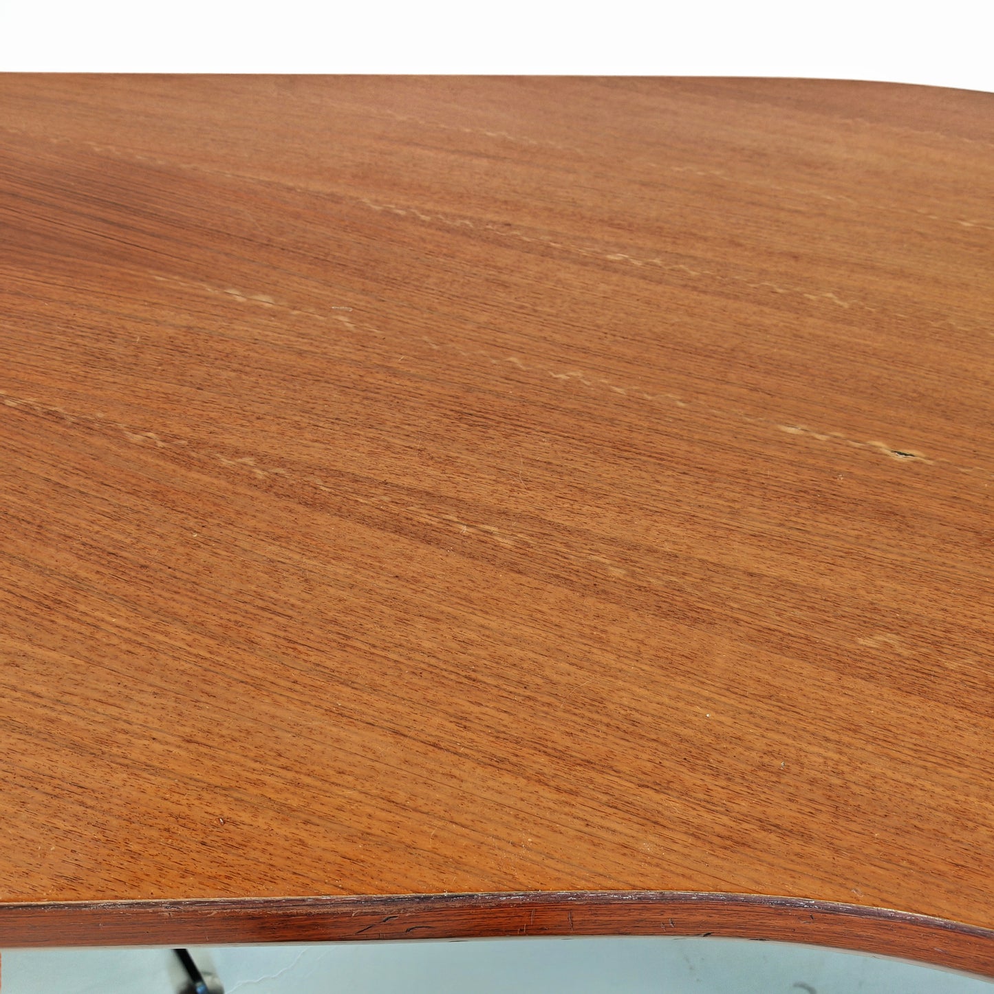 Scrivania direzionale Boomerang O. Borsani per Tecno anni 60