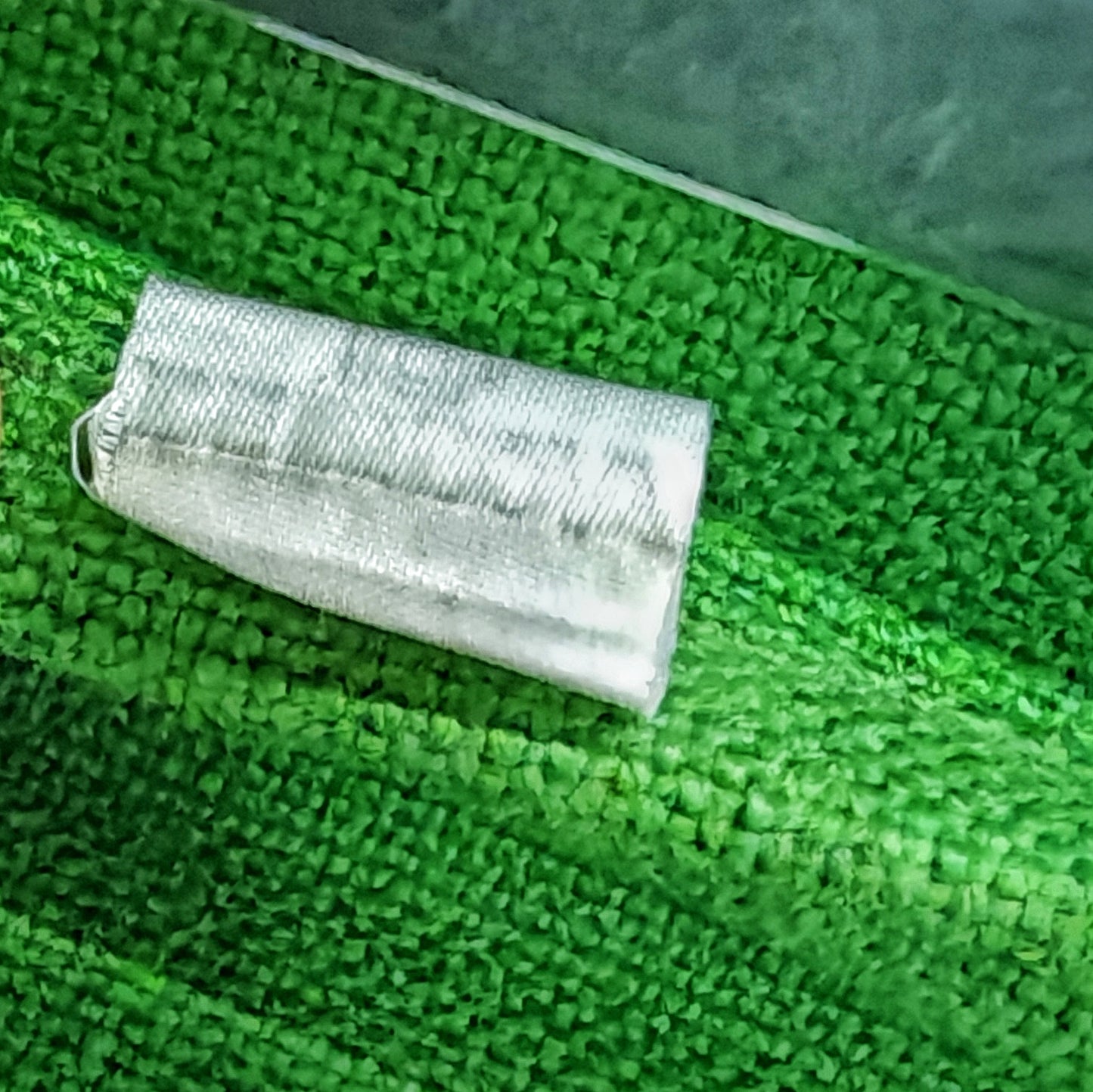 Sedie girevoli verdi Aluminium EA 105 Charles & Ray Eames per Herman Miller by ICF/DE PADOVA