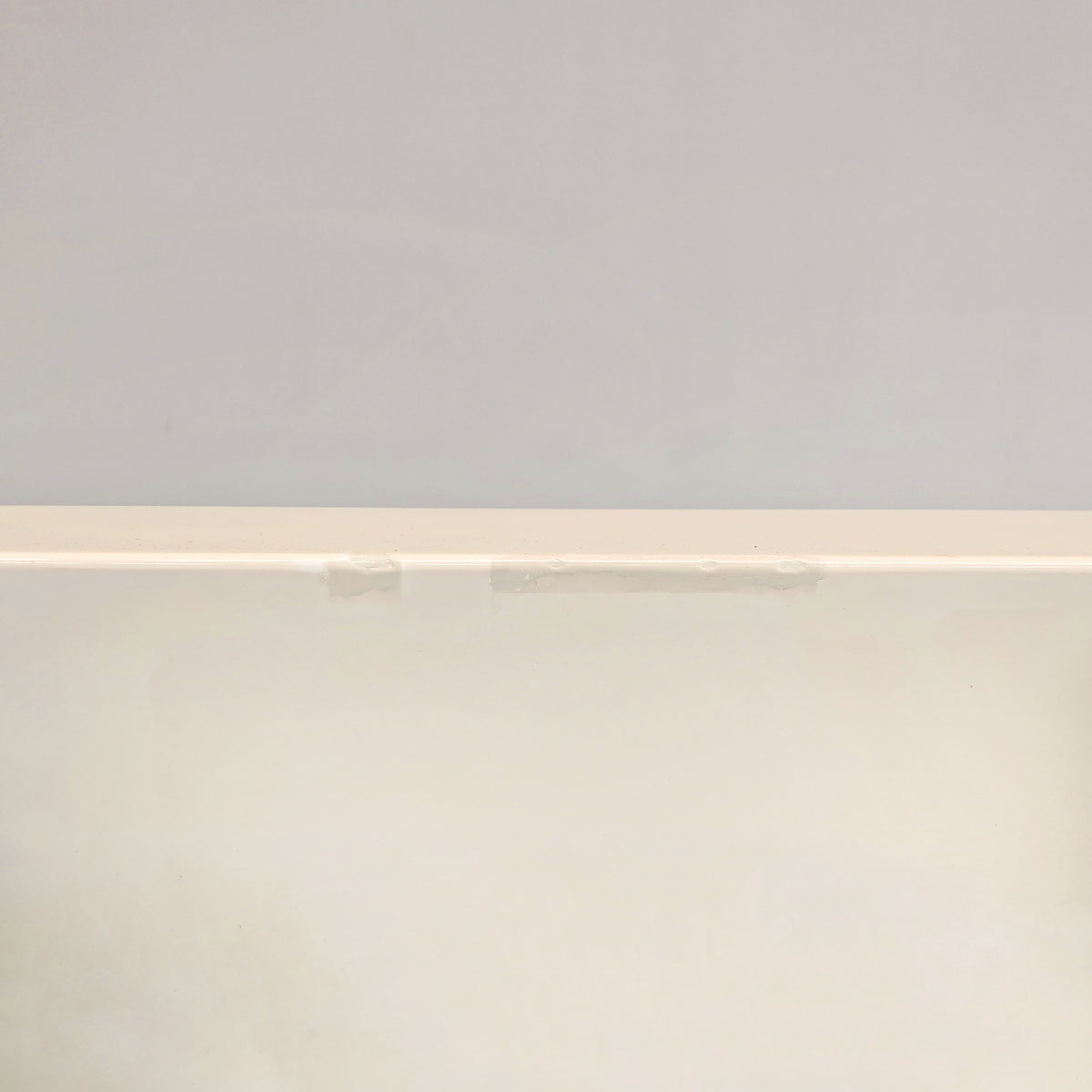 Divano in velluto azzurro Saratoga, Lella e Massimo Vignelli per Poltronova anni 60
